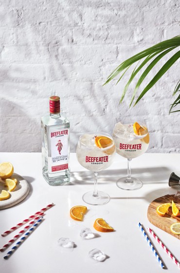 25-07_Beefeater_AlwaysOn_Dry&LemonadeLemon_Landscape.jpg