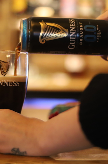 GK_P&K_Product_Lifestyle_Festive_Drinks_Guiness-0%_2024_011.JPG