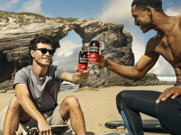 EG_FollowFlavour_BeachFriends_Can_2025.jpg